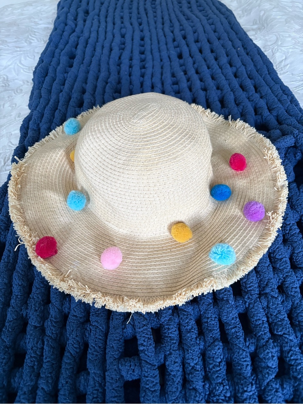 2 Chic Natural Straw Sun Hat with Multicolor Pom-Poms